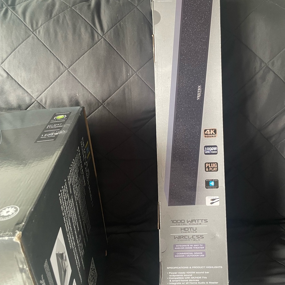 Black Wireless Soundbar